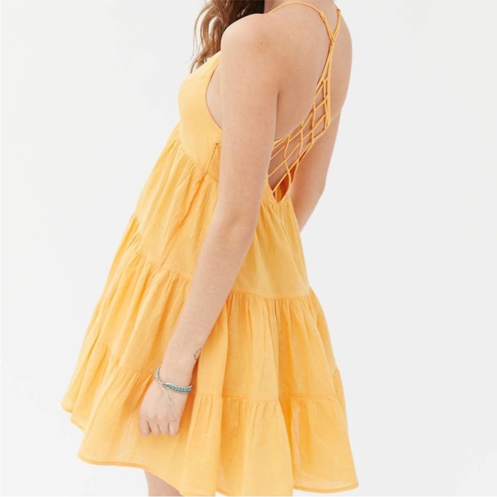 Urban Outfitters UO Yellow Cotton fieldstone tiered mini dress V Neck size S - Picture 11 of 16